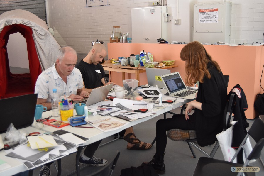 xenoblood Xenzine workshop at ace open with sister gallery